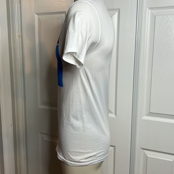 Polaroid White Bold Bright T Shirt S Shake It Like A Polaroid - Picture 2 of 4